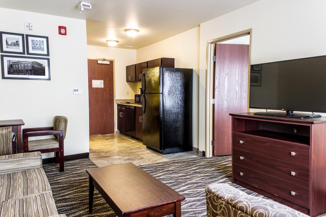 Cobblestone Hotel & Suites - Chippewa Falls Zewnętrze zdjęcie