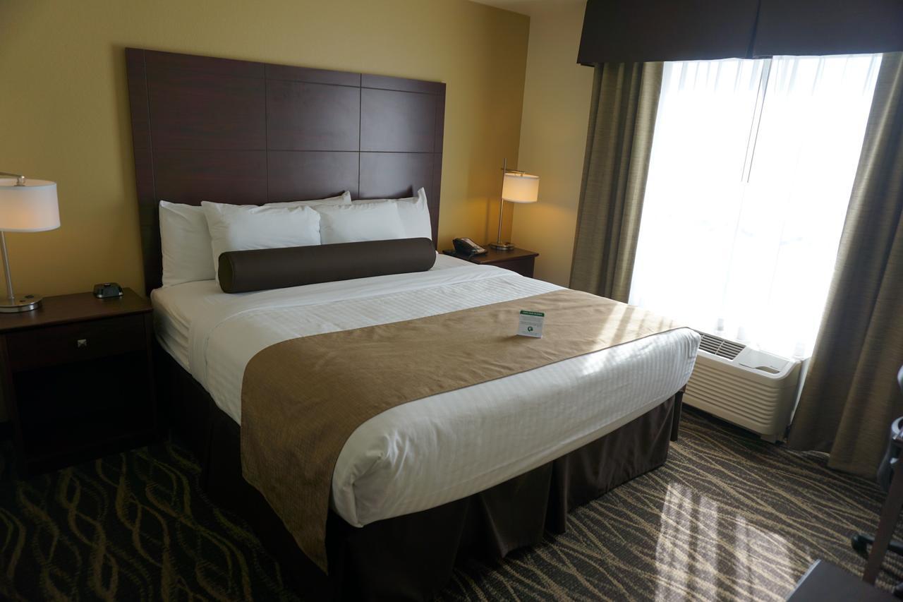 Cobblestone Hotel & Suites - Chippewa Falls Zewnętrze zdjęcie